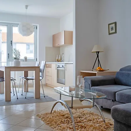 Apartment Dragica