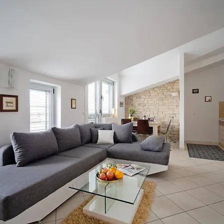 Dragica Apartment *