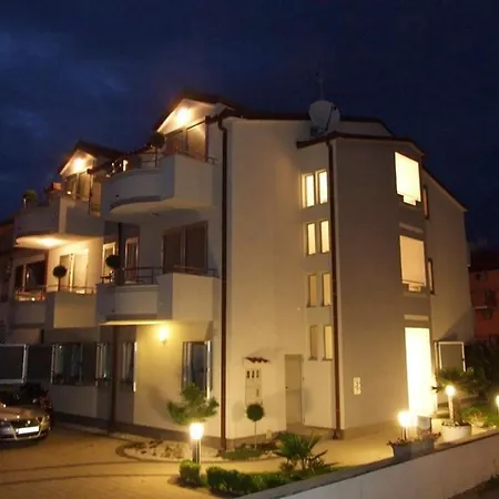 Dragica Apartment *